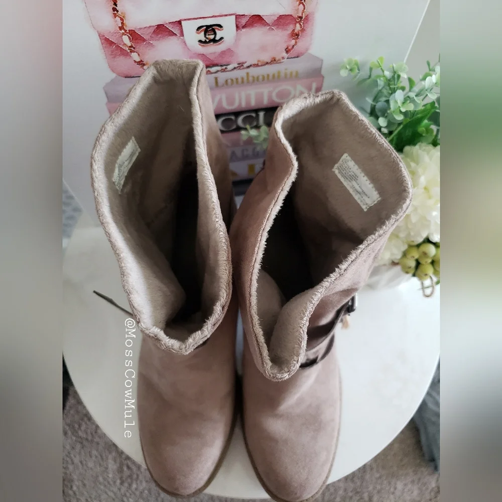 A New Day Taupe Heeled Boots - Picture 4 of 9